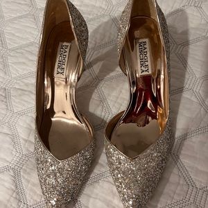 Badgley Mischka ladies size 7 heels